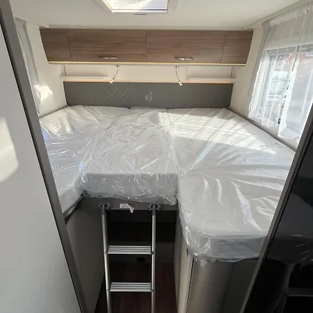 Botel Endless - Mobile - 4 People
