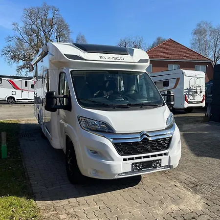 Endless - Mobile - 4 People Schwerin (Mecklenburg-Vorpommern)